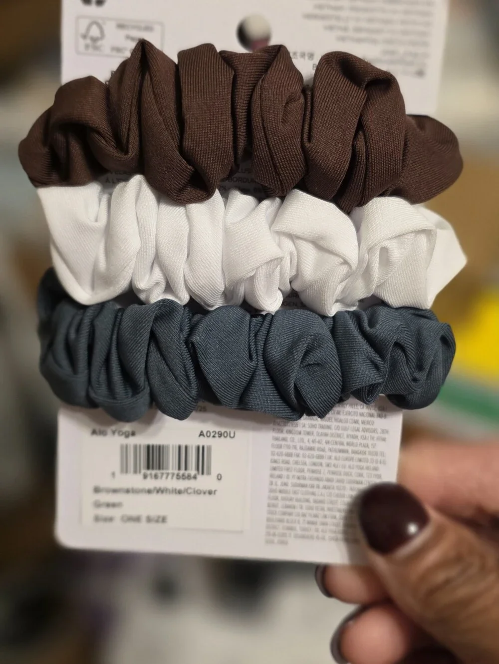 ALO Yoga Mini Scrunchie 3-Pack — Brown, White & Blue